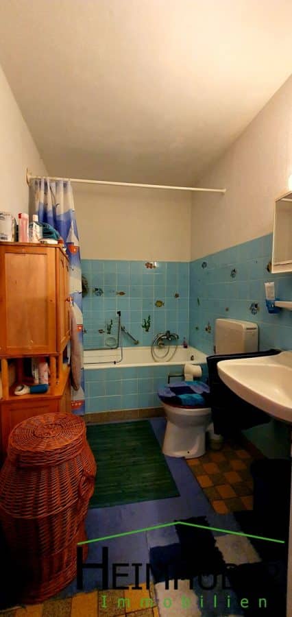 Ruhig gelegene 2 Zimmer-Wohnung in Karlsfeld zu verkaufen - Bad
