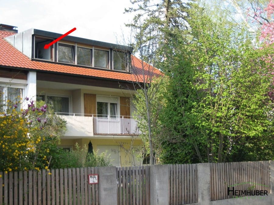 Ruhig gelegene Dachgeschosswohnung mit Loggia - Lage Wohnung
