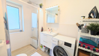 Badezimmer - Top renovierte 1,5-Zimmer Wohnung in Karlsfeld mit Balkon
