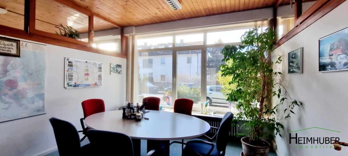 Büro 1