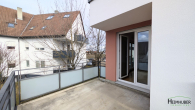 Terrasse - 102 m² große & helle 3 1/2 Zimmer Wohnung mit Terrasse – in ruhiger Lage – Fast barrierefrei !