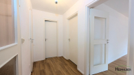 Flur - Freie gut geschnittene 2-Zimmerwohnung nahe dem Lerchenauer See mit Südloggia & Küche