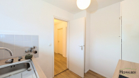 Küche - Freie gut geschnittene 2-Zimmerwohnung nahe dem Lerchenauer See mit Südloggia & Küche