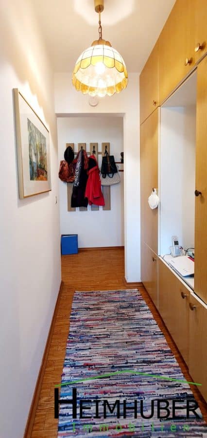 Gepflegte 3 Zimmer Wohnung nahe dem Lerchenauer See - Gardarobe